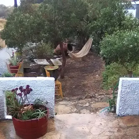 Traditional Art House Akoumia