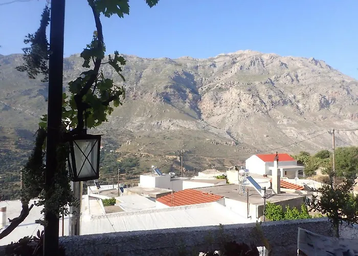 Traditional Art House