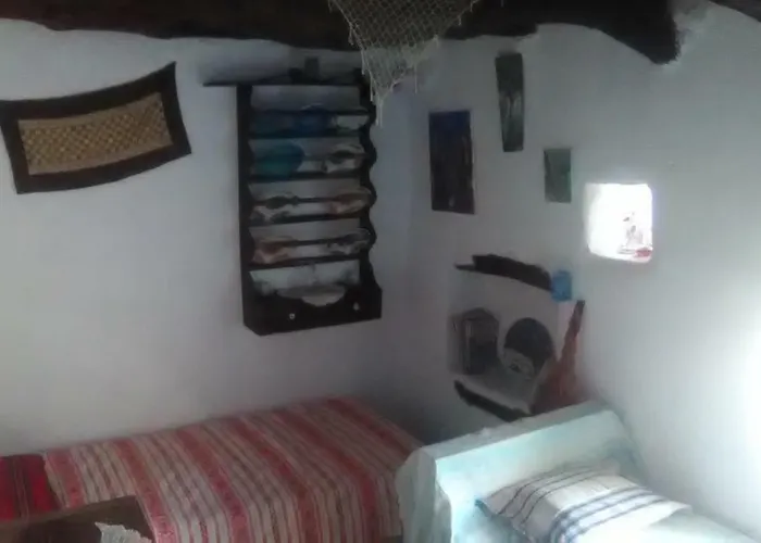 Traditional Art House Akoumia