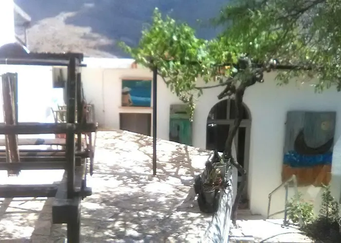 Traditional Art House بيت للعطل