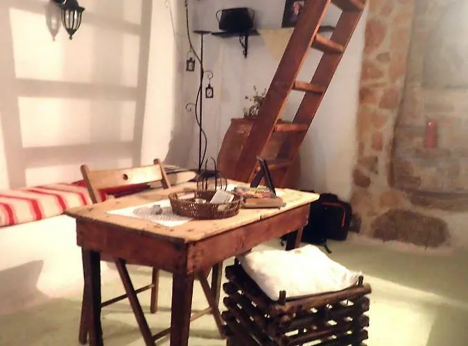 Traditional Art House Ferienhaus *